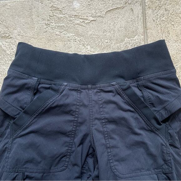 Lululemon Dance Studio Pants Unlined – Gray - women’s size 4-full length 31” - Picture 4 of 10